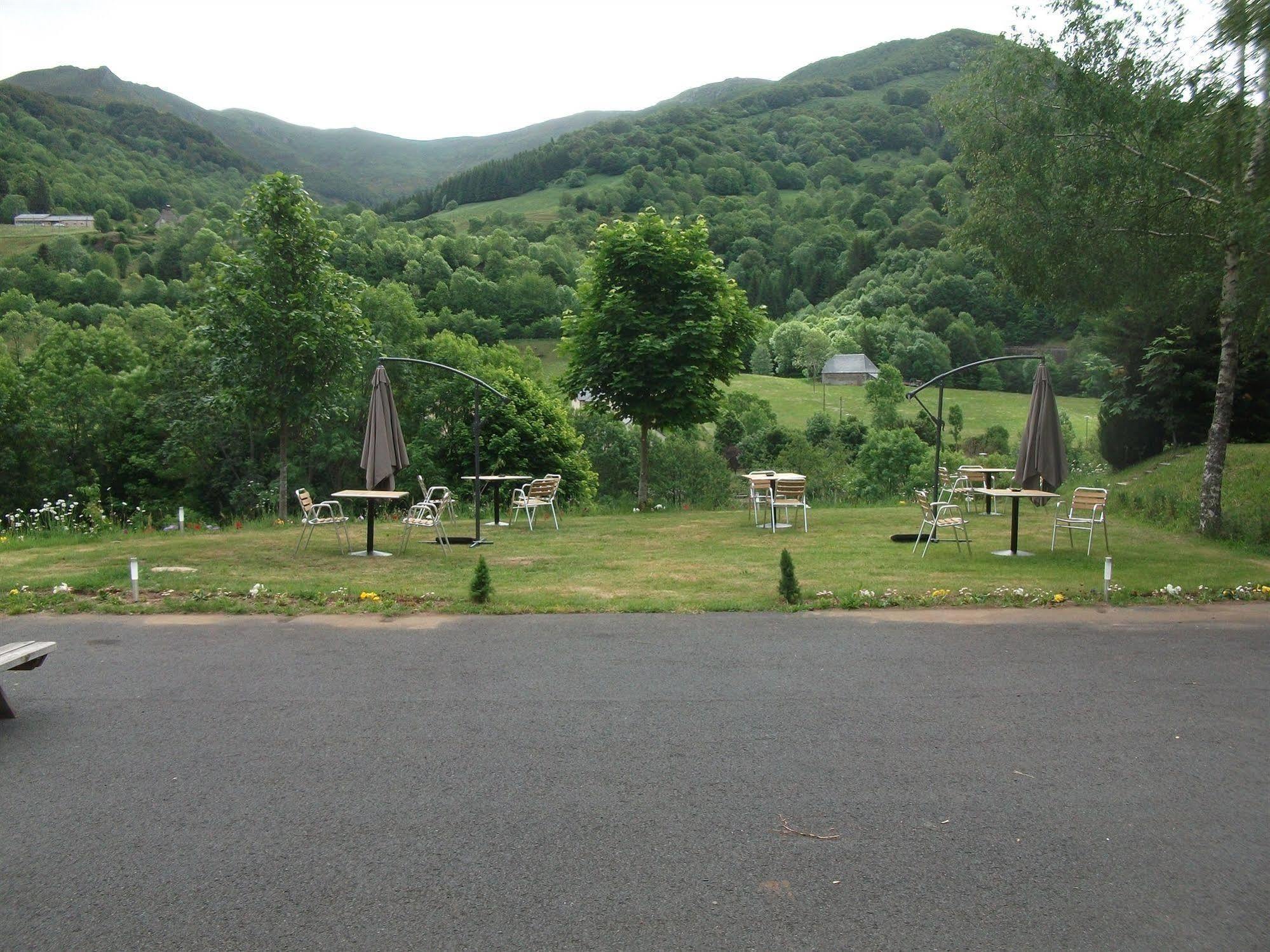 Le Brunet Saint-Jacques-des-Blats Extérieur photo